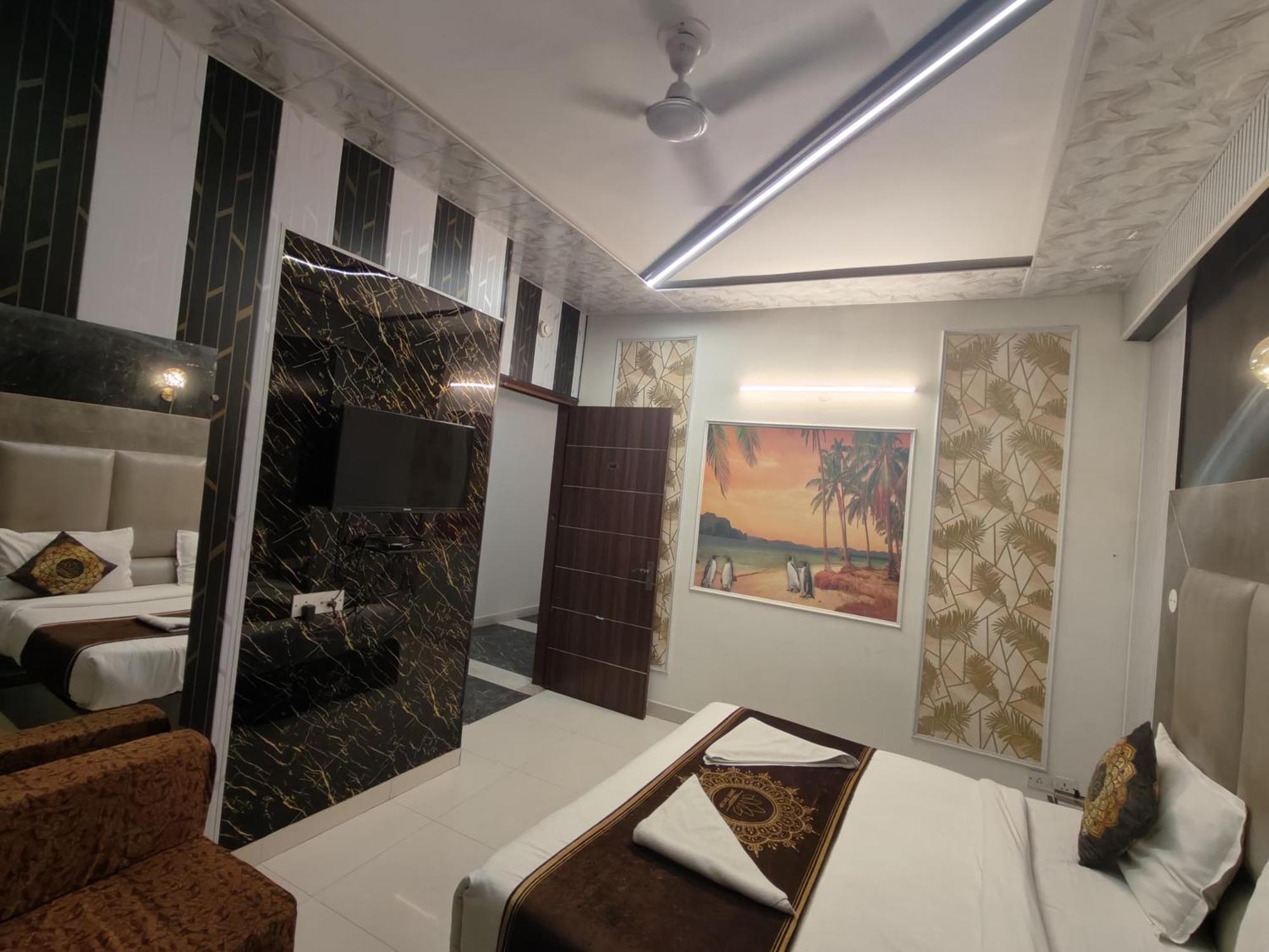 Hotel Smart Plaza New Delhi Extérieur photo